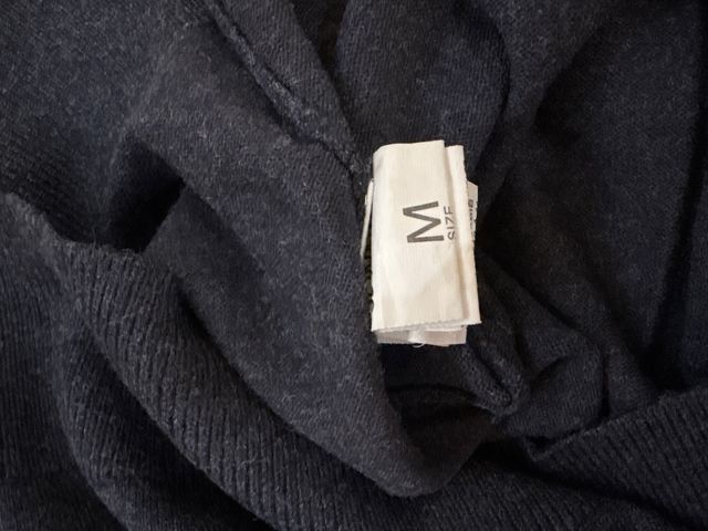 Maglione uomo scollo a V