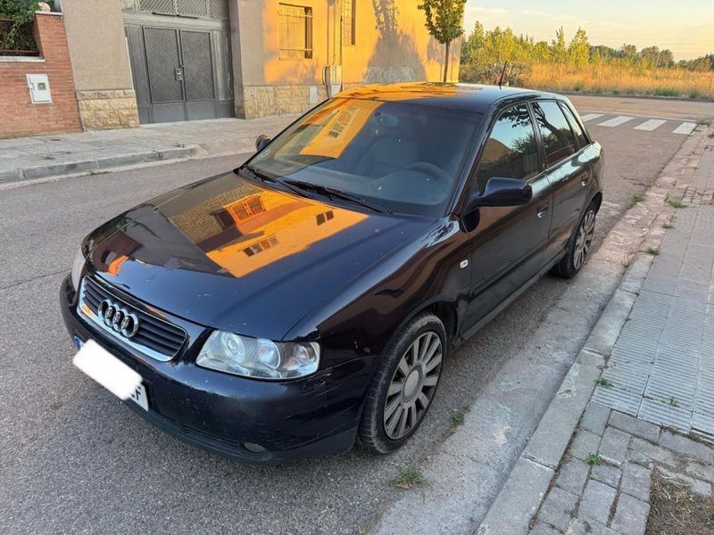 Audi A3 2002 - foto 1