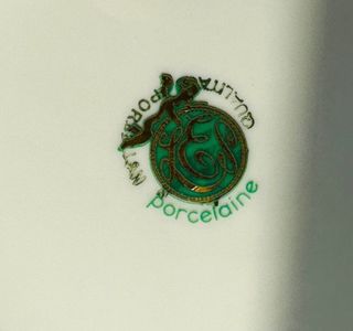 6 platos de postre de porcelana francesa.