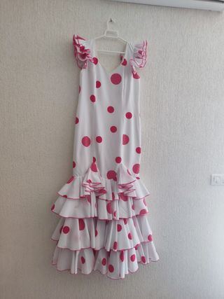 Vestido Flamenca Blanco con Lunares Rosas