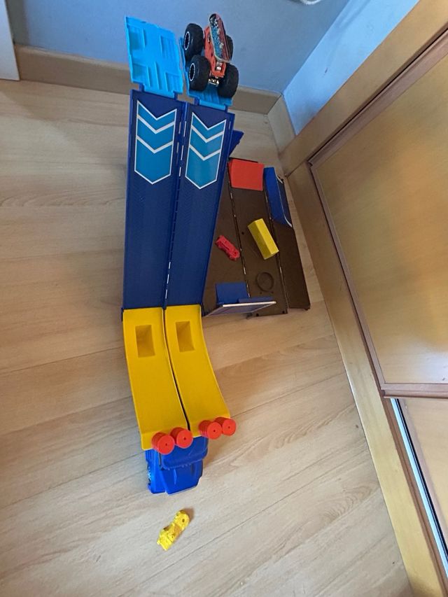 Camión Monster Jam Transformable