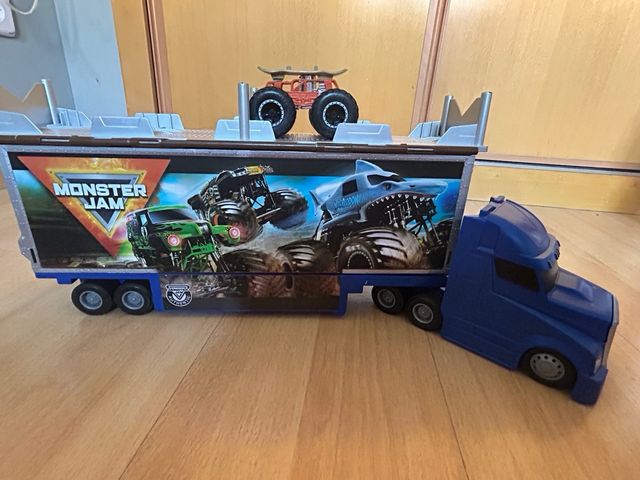Camión Monster Jam Transformable