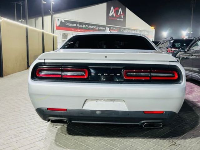 Dodge Challenger R/T 5.7 V8 HEMI 2019