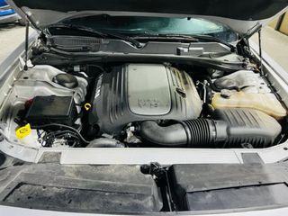Dodge Challenger R/T 5.7 V8 HEMI 2019