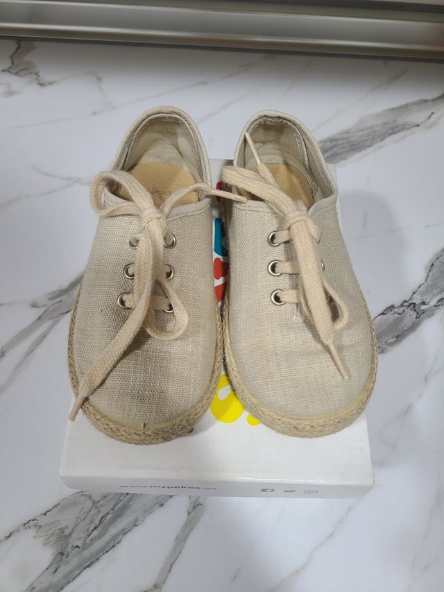 Zapatos Esparto beige talla 24