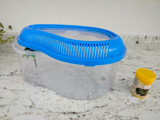 Acuario de plástico