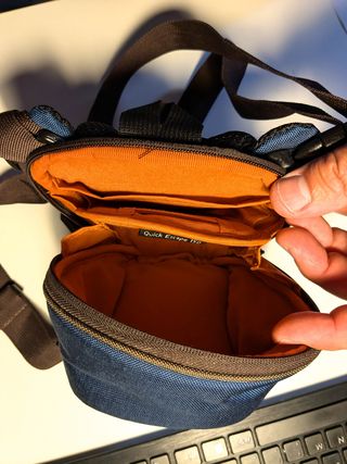 Marsupio per fotocamera Reflex - Crumpler 150