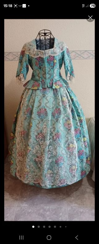 Traje de Fallera Niña Azul y Multicolor( ver fotos