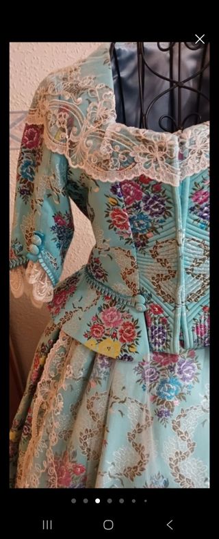 Traje de Fallera Niña Azul y Multicolor( ver fotos