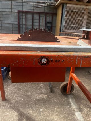 Sierra de mesa circular de encofrador