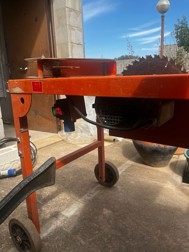 Sierra de mesa circular de encofrador