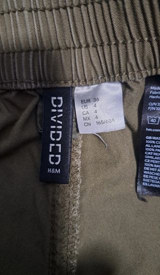 Pantalón cargo Divided verde militar talla S