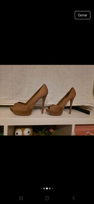 Tacones beige