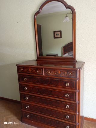 Dormitorio completo madera de nogal 
oscura