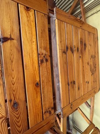 Mesa de comedor de madera. Urge venta
