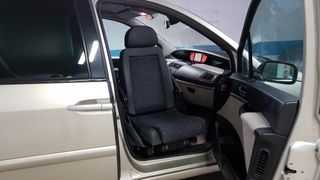 Peugeot 807 2008