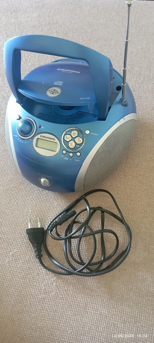 Radio CD Grundig RCD 1440 USB