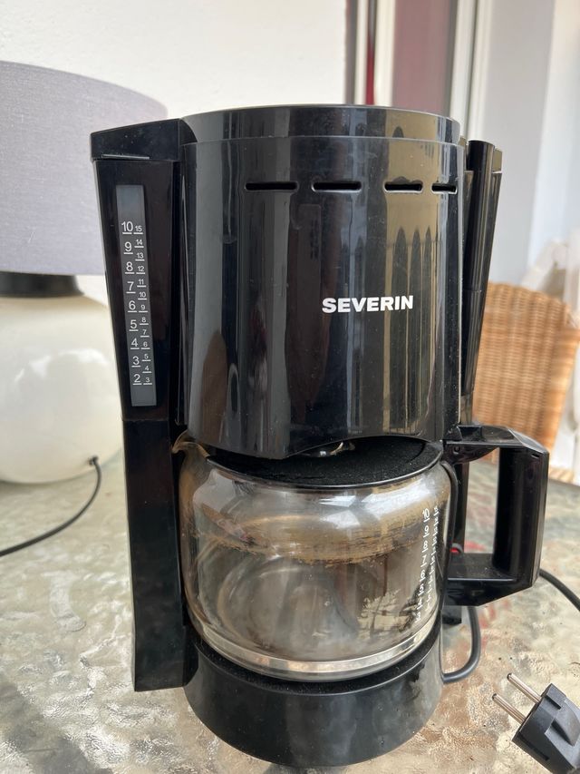 Cafetera de filtro Severin negra 10 tazas