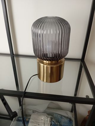 Lámpara de mesa SOLKLINT IKEA