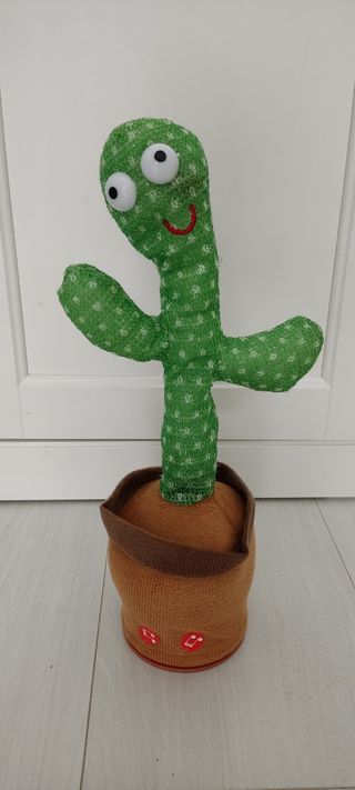 Muñecos con sonido para niños