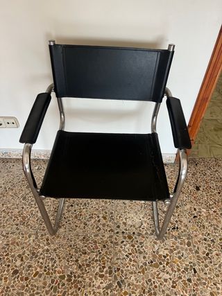 Silla de director de cuero y metal