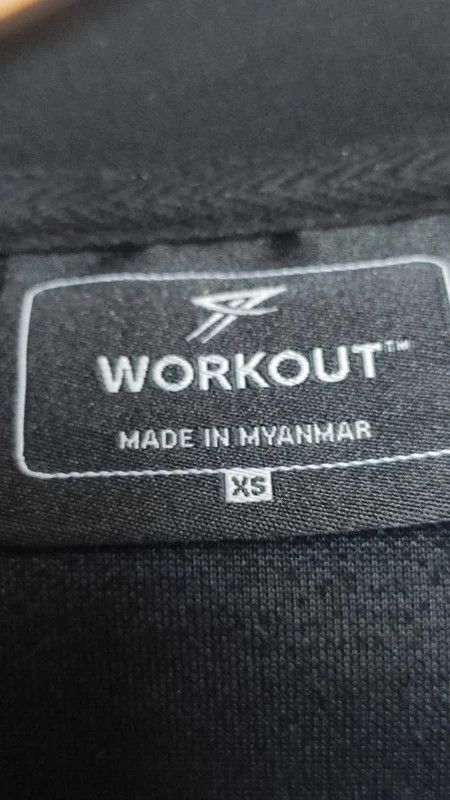 Chaqueta Negra con Capucha Talla XS