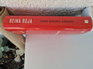 Reina Roja / Red Queen (LA TRILOGÍA REINA ROJA)...