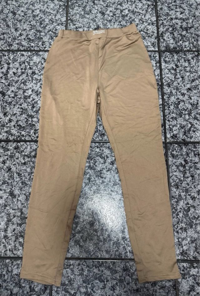 Conjunto Mallas y Top Marrón