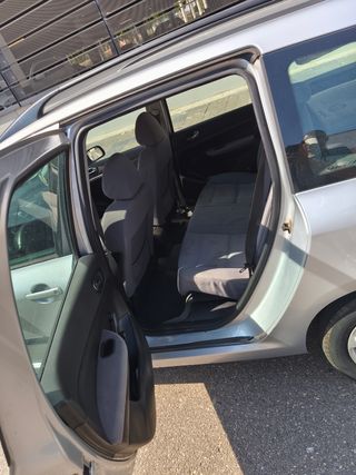 Peugeot 307 2004