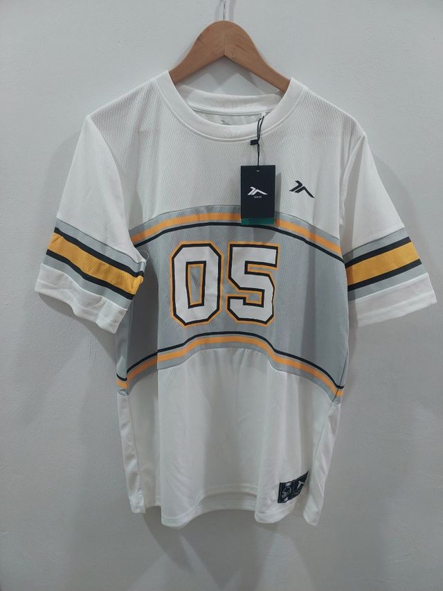 Camiseta Tenth Talla S Nueva