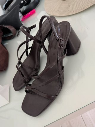 Sandalias Stradivarius Marrones Talla 37