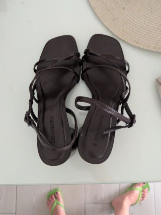 Sandalias Stradivarius Marrones Talla 37