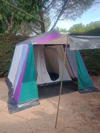 Tienda de campaña familiar