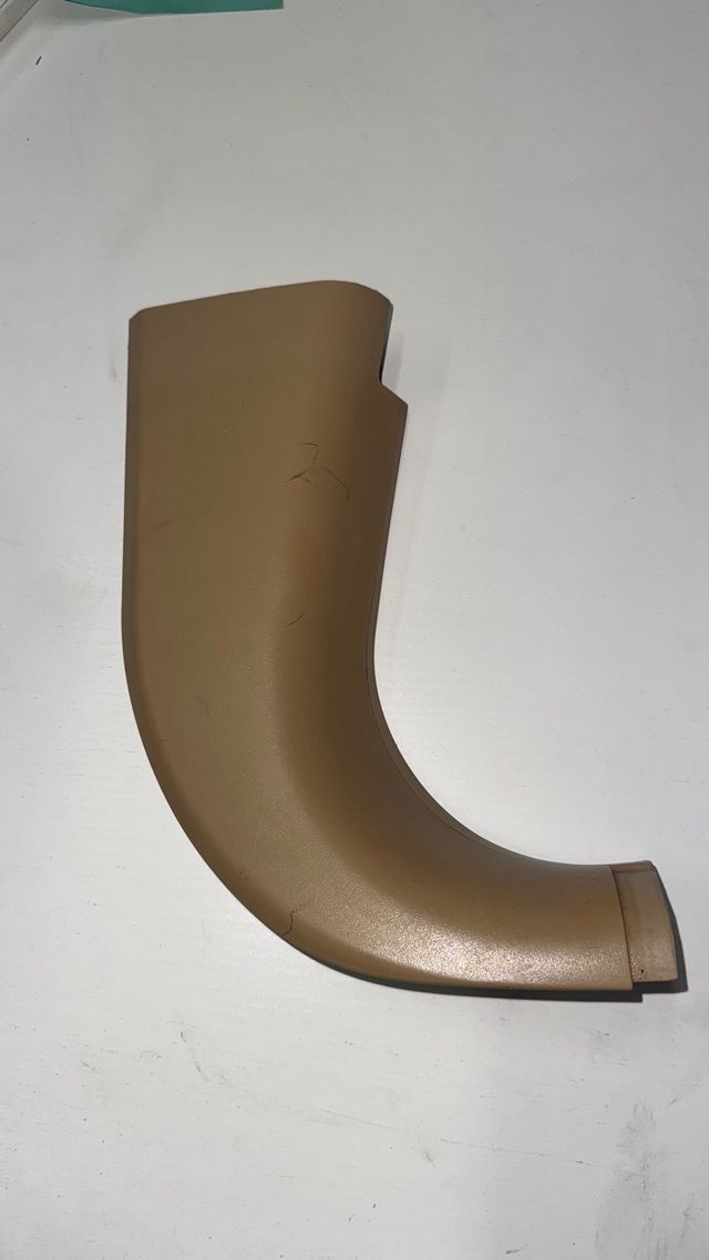 Embellecedor copiloto BMW E46