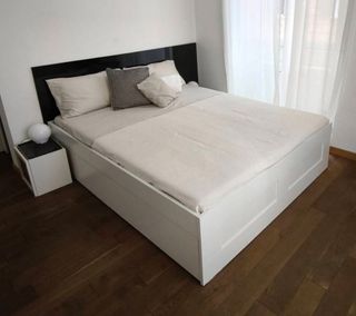 Struttura letto + materasso matrimoniale