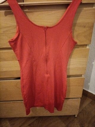 Vestido fiesta naranja.