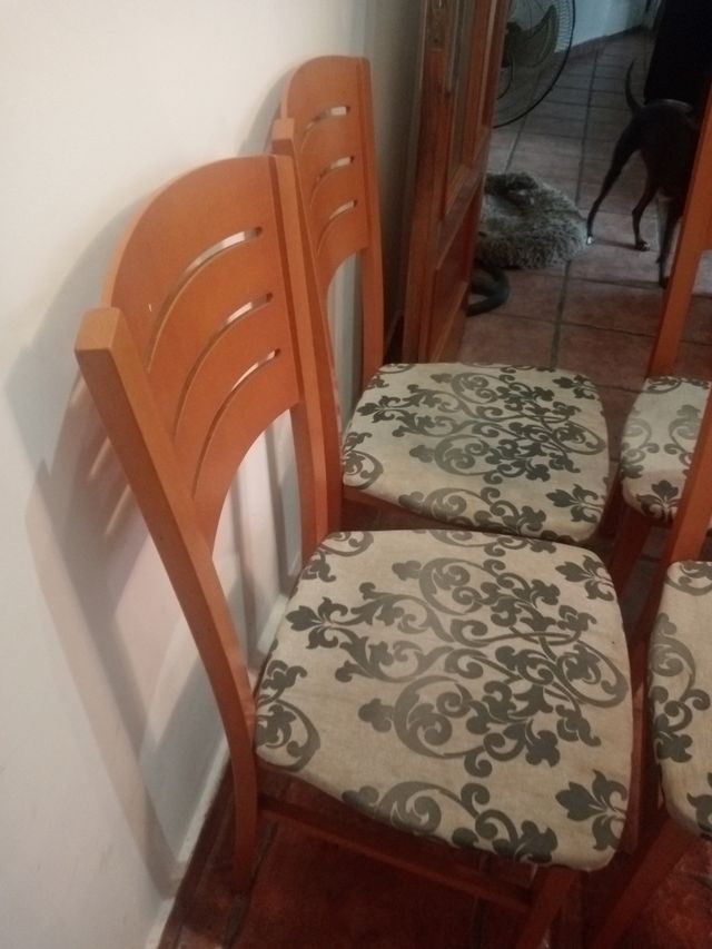 4 Sillas Comedor Madera Tapizadas