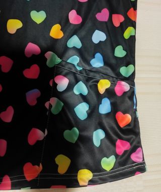 Casaca Enfermera XL Corazones Multicolor