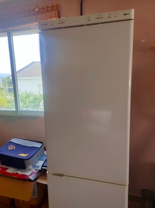 Frigorífico combi y congelador Lynx  185 x 60