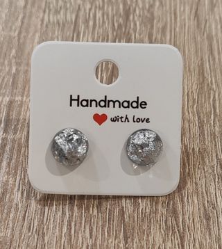 Pendientes hechos a mano plateados
