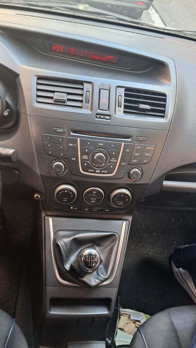 Mazda 5 2012