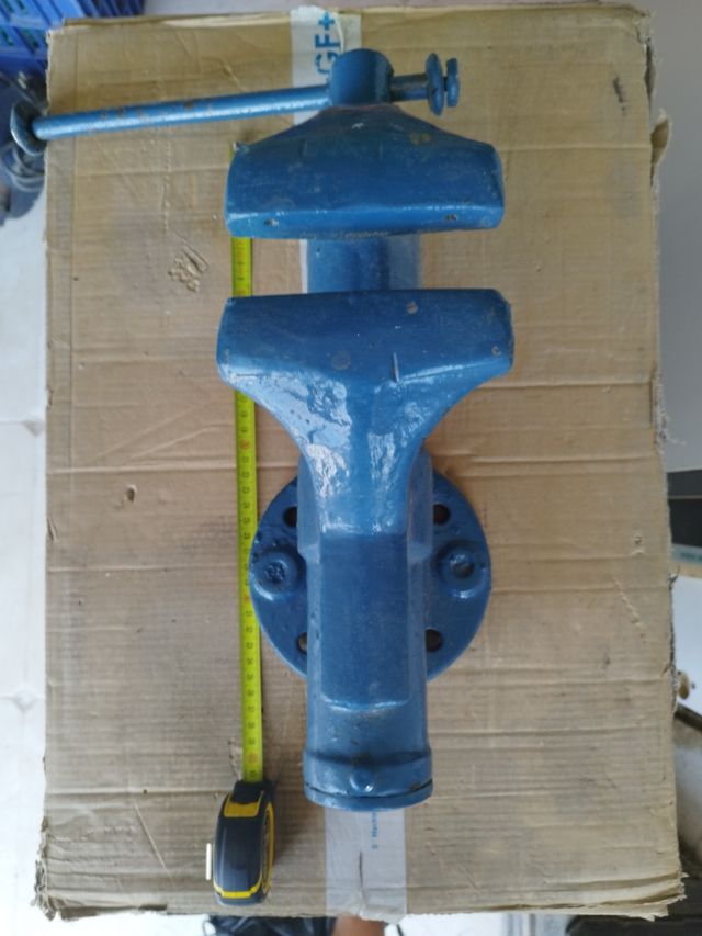 Tornillo de banco RIMO 125