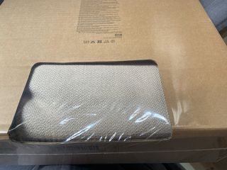 2  Sofás + puff + 2 fundas de Ikea.