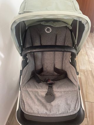 Carrito Bugaboo Fox 2 con capazo y silla