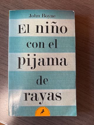 El niño con el pijama de rayas/ The Boy in the ...