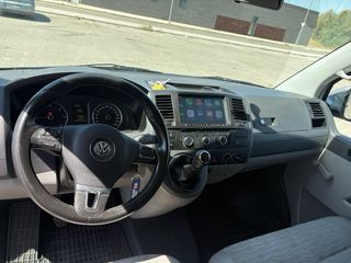 Volkswagen Transporter T5 2014