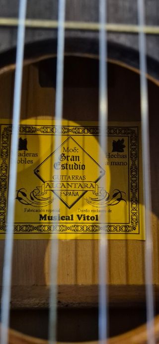 Guitarra Clásica acústica.