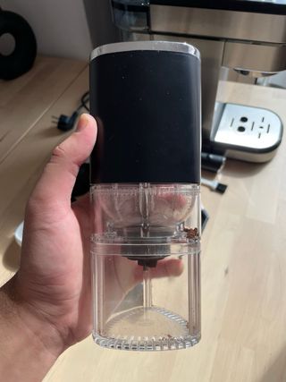 Cafetera Cecotec Cafelizzia 790 nespresso