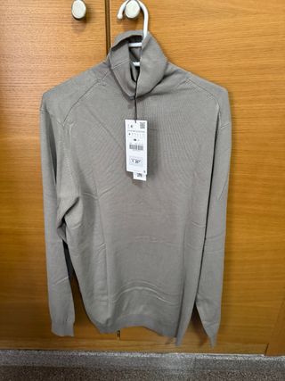 Jersey cuello vuelto gris nuevo