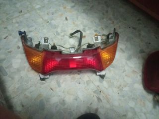 Pilotos Traseros Suzuki Burgman 125 (2006)